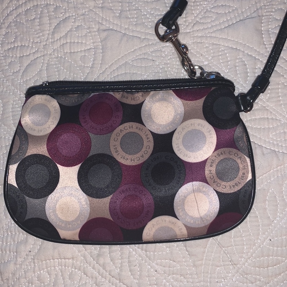NWOT Coach wristlet wallet cones with original bag